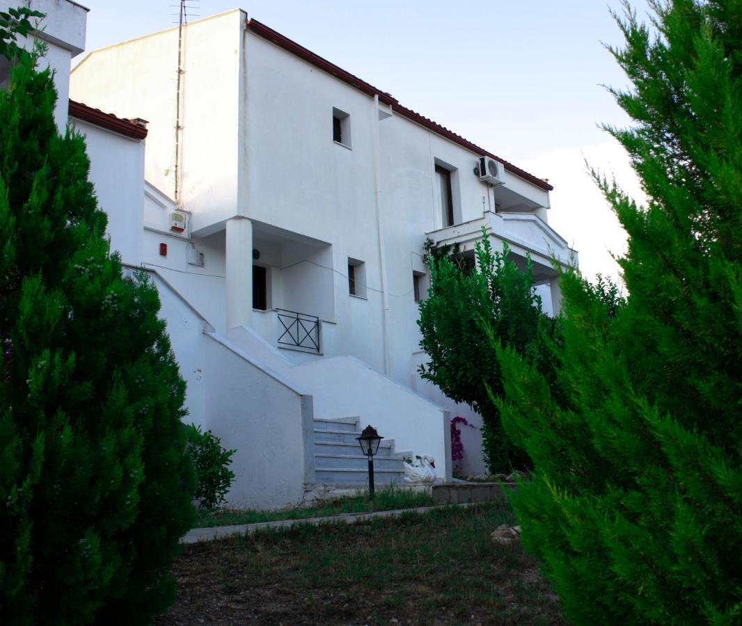 Aparthotel Zephyros Polychrono Exterior foto
